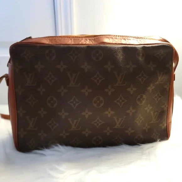 Louis Vuitton Brown and Tan Crossbody Bag - Picture 2 of 16